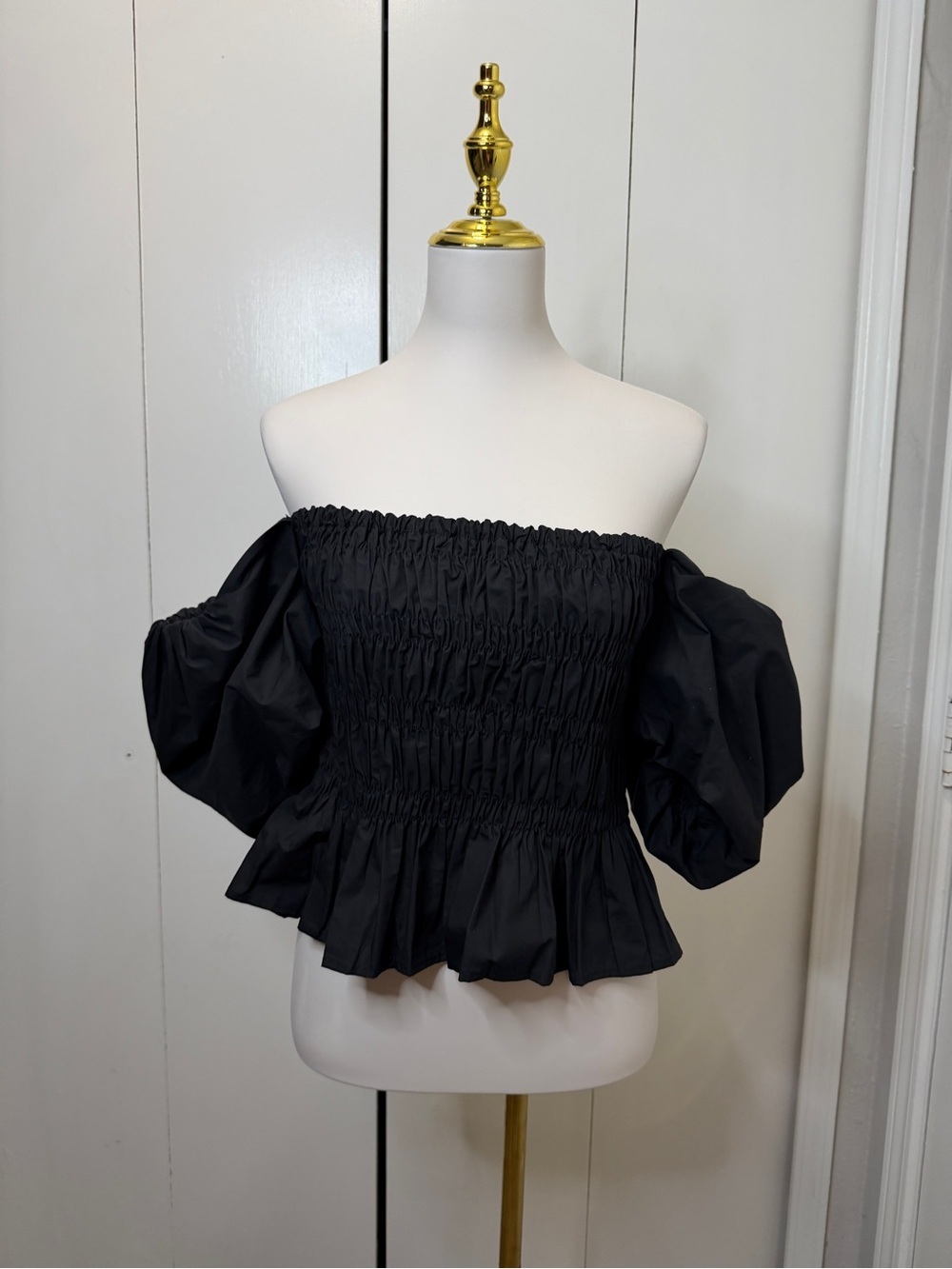Astr Black Smocked Off-Shoulder Puff Sleeve Peplum Top
